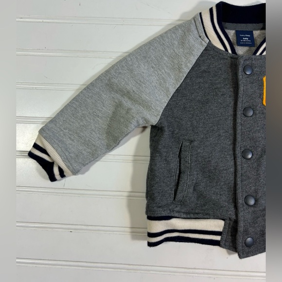 Baby Gap Varsity Jacket Size 12-18 Months Gray Smile Boy Cotton - Picture 4 of 12